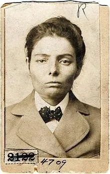 220px-Laura_Bullion_of_the_Wild_Bunch_gang,_Pinkerton's_mug_shot,_1893.jpg