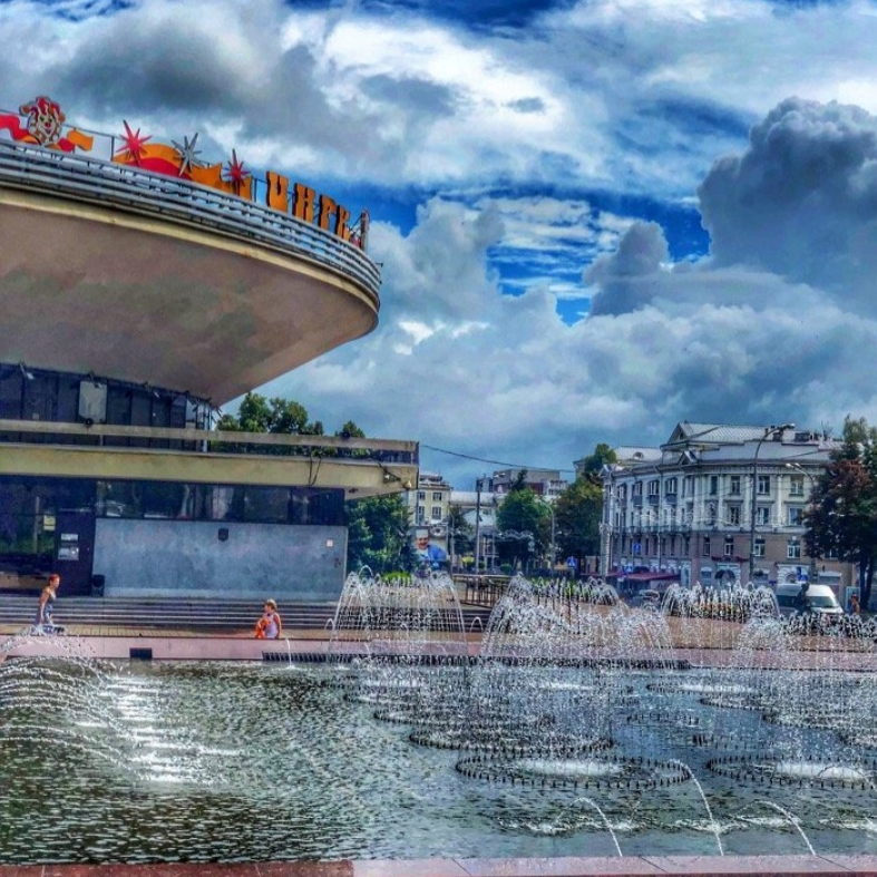 photostudio_1533195799831.png