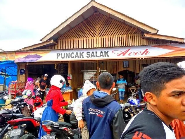 warung-penyedia-makanan.jpg