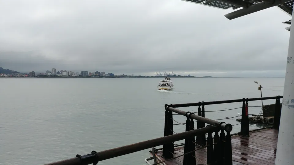 danshui_street2.png