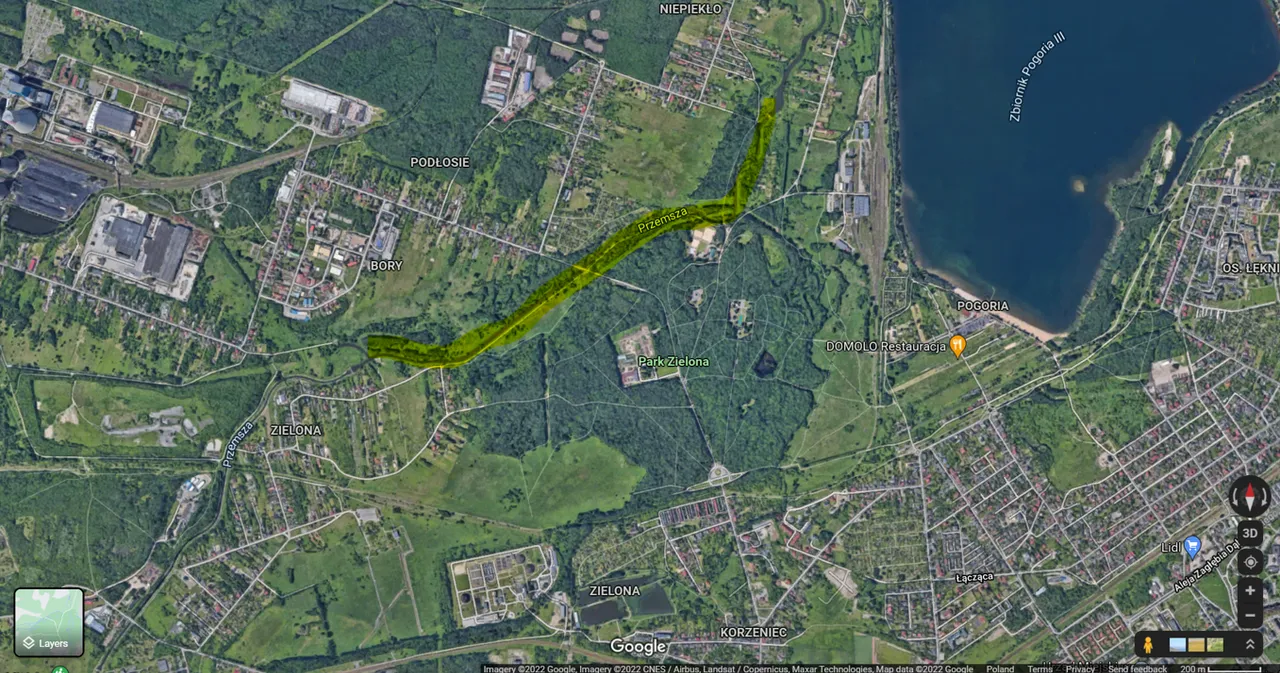Park Zielona. Żółta linia wzdłuż Czarnej Przemszy obszar zamieszkania i żerowania bobrów