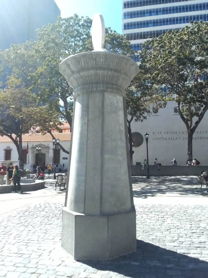 PLAZA EL VENEZOLANO NUMERO 7.jpg