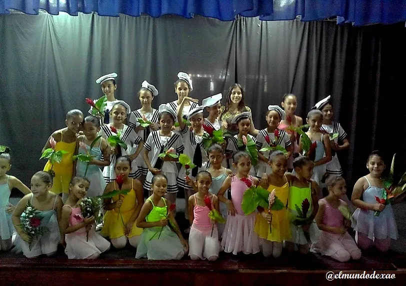 1Ballet.jpg