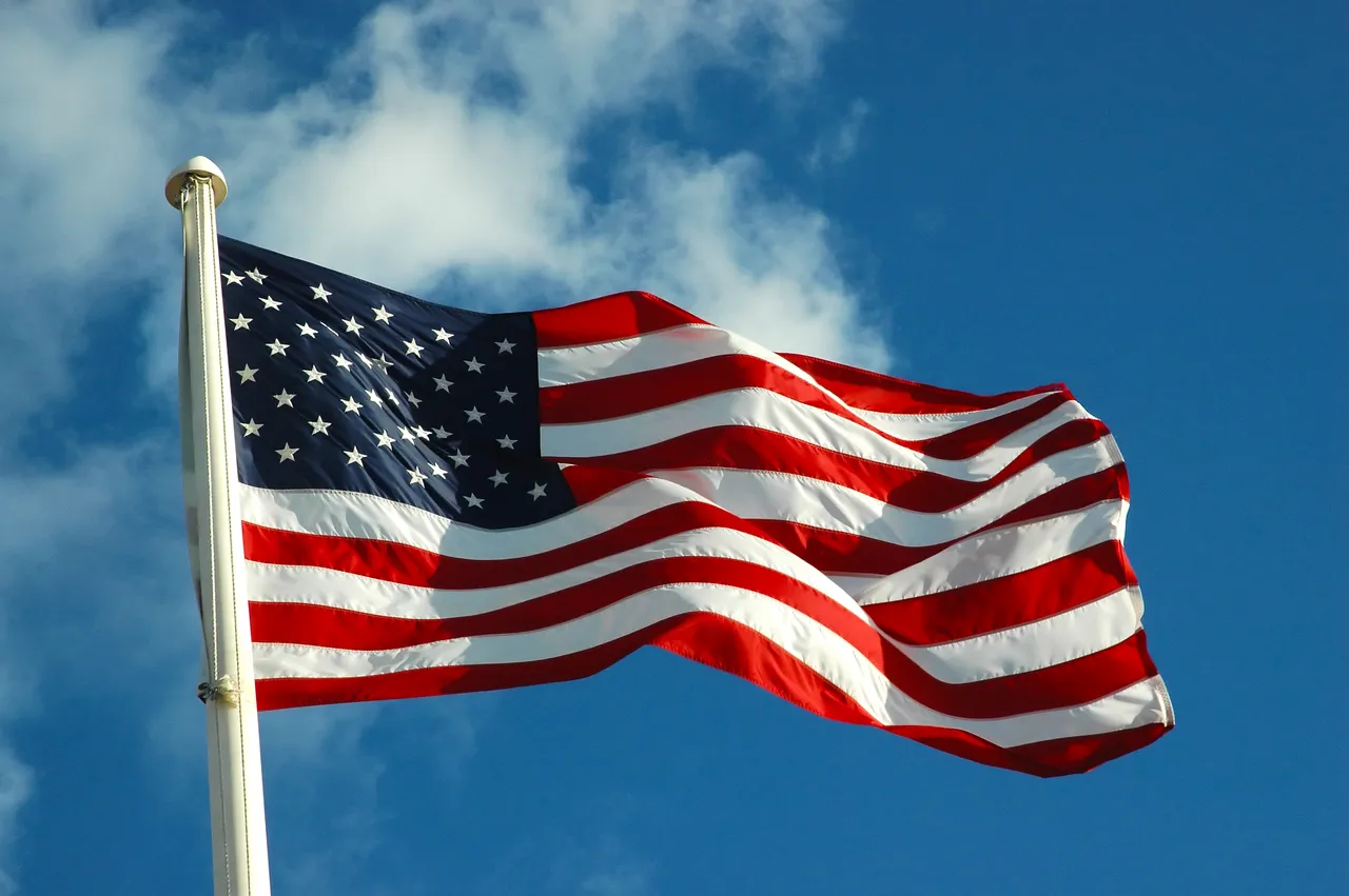 american-flag-wind.jpg