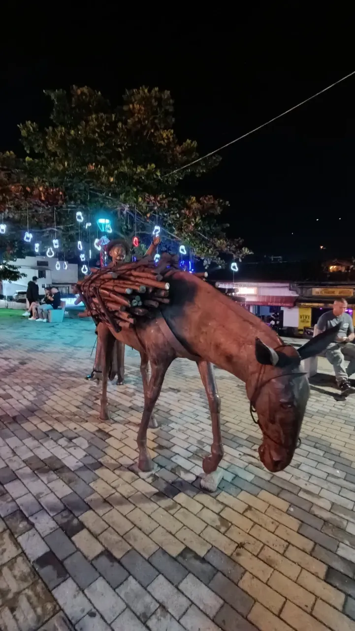 RGqGhS6WT5CPTrBr_1000523503.webp