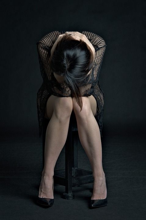 woman-3758052_960_720.jpg