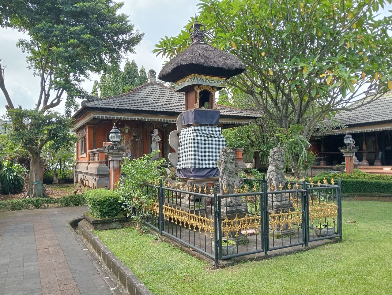 Rumah Tradisional Bali