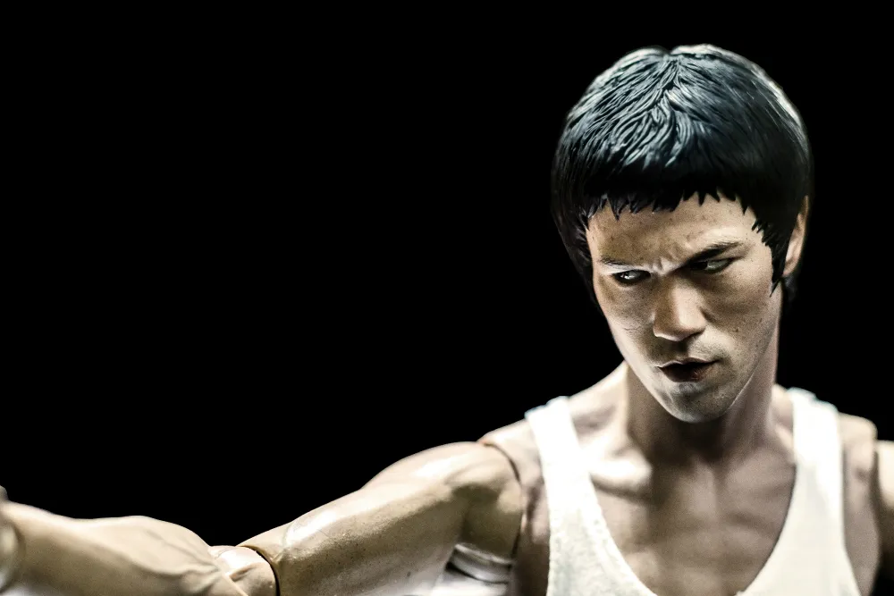 Bruce_lee_lookalike.jpg