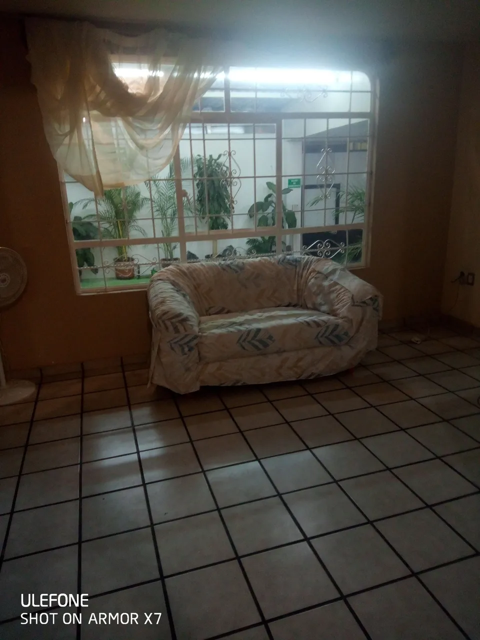lounge_before[1].jpg