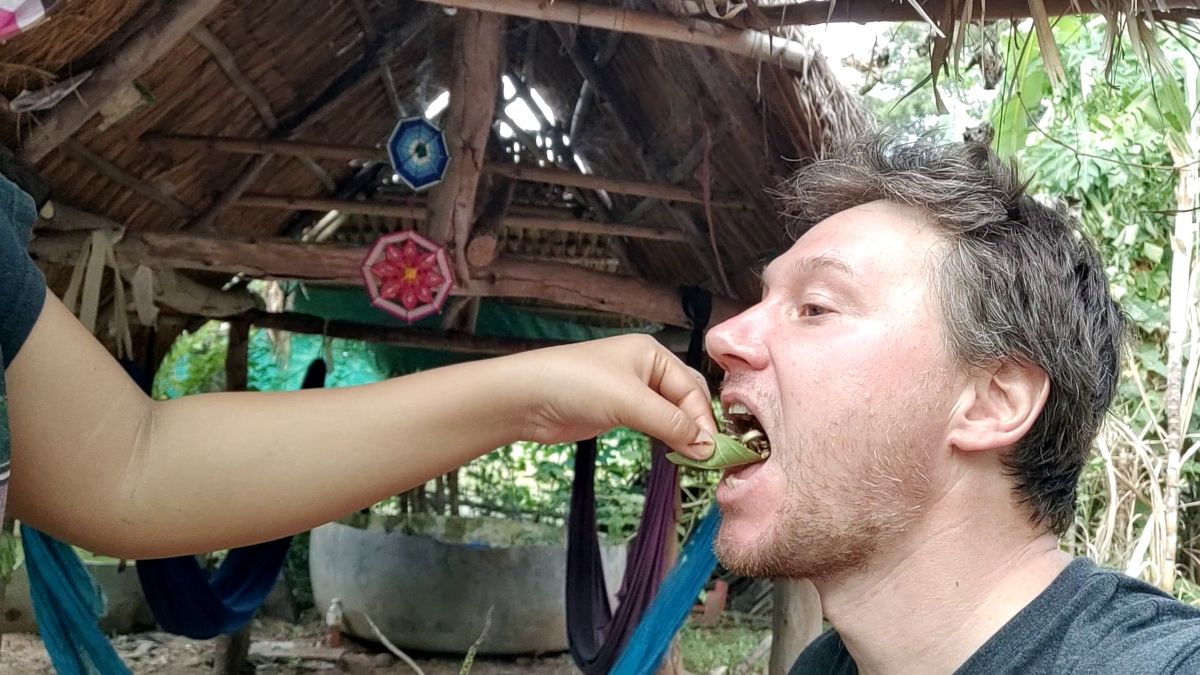 I eat.