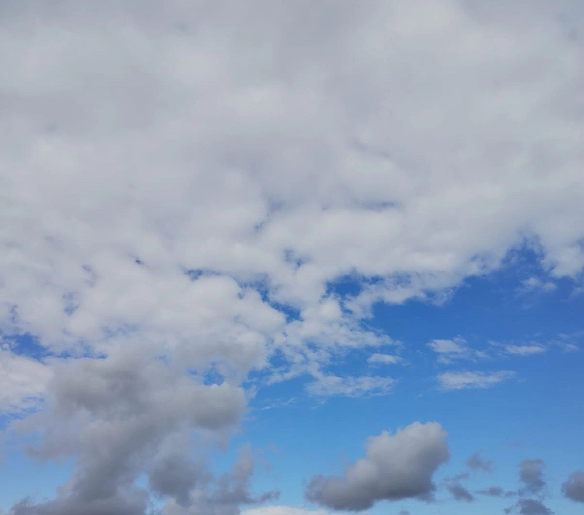 Beautiful sky, beautiful clouds