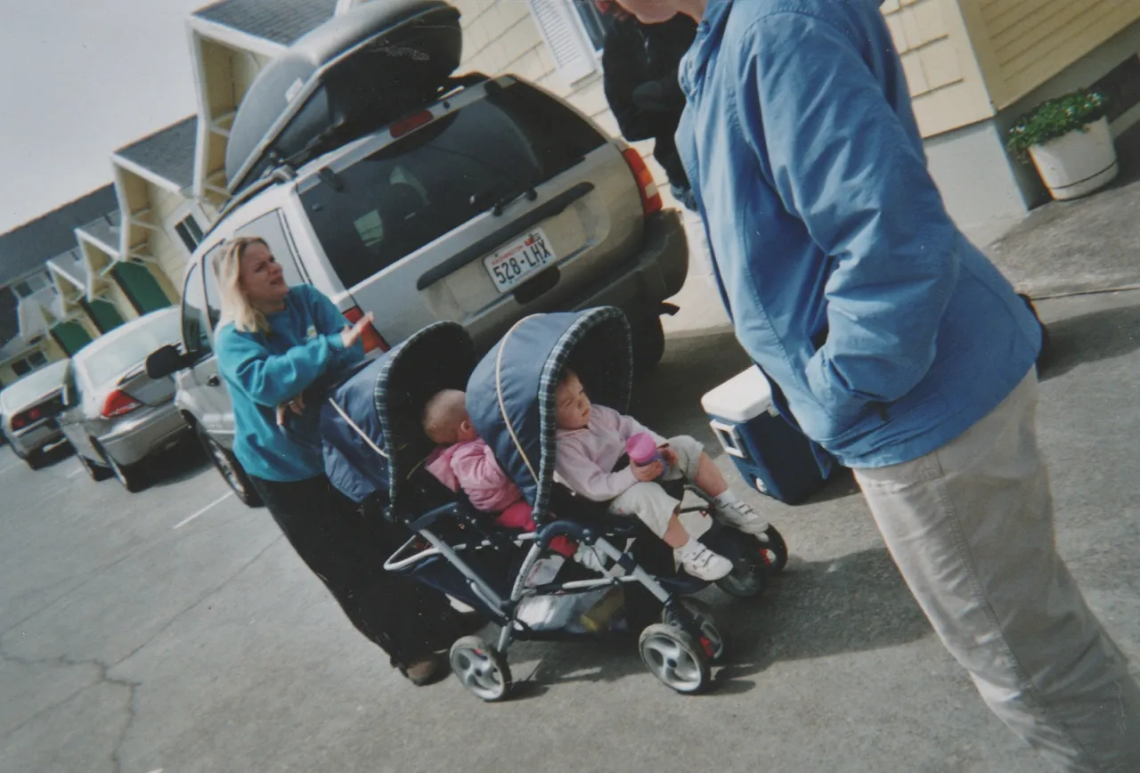 2006-08 - Reunion - Kids 01.jpg