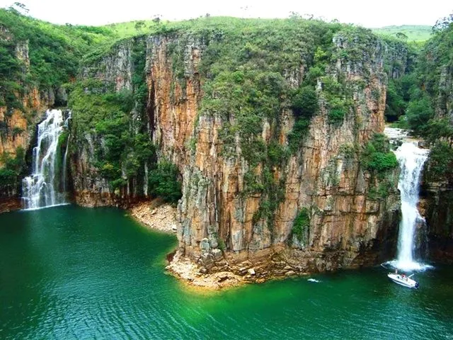minas-gerais-cachoeira-033.jpg