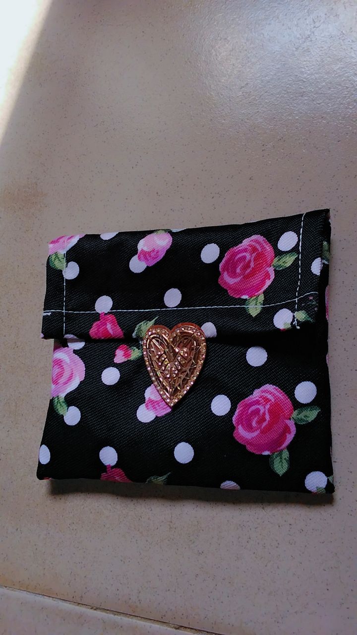 DIY : I made a purse for myself.