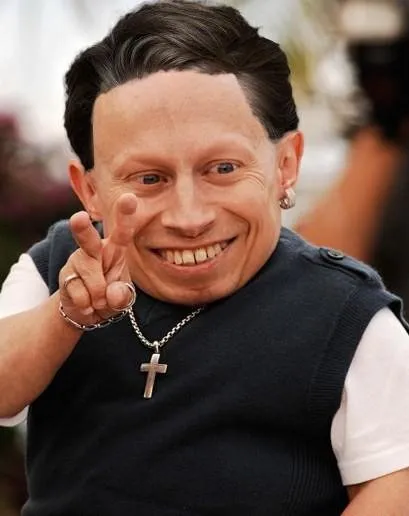 r9gal7ky08.jpg