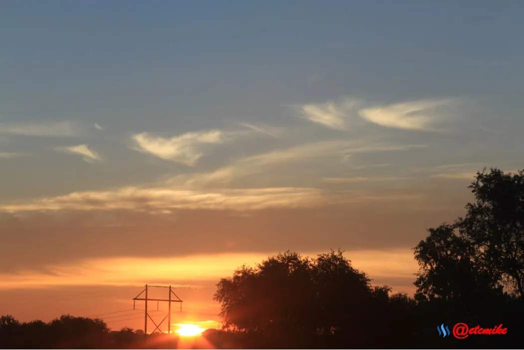 sunrise dawn morning landscape skyscape SR0126.JPG