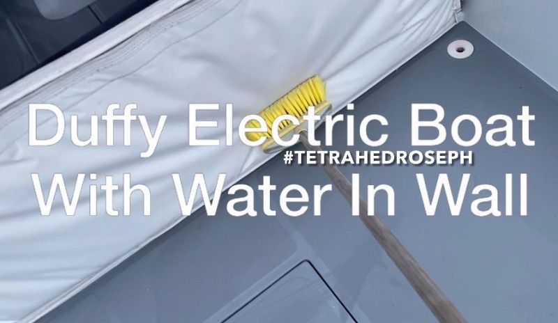Duffy Electric Boat With Water Between Seat And Wall