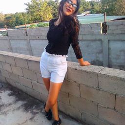 karlyes15
