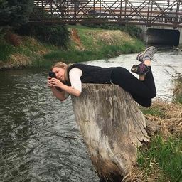 renee-m