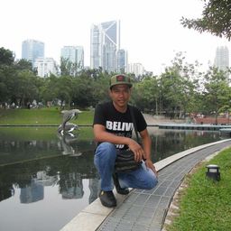 umarzarif40