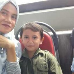 yeniar